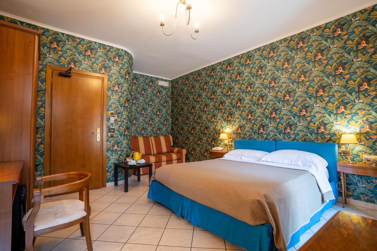 Locanda Da Otello Marta Ngoại thất bức ảnh